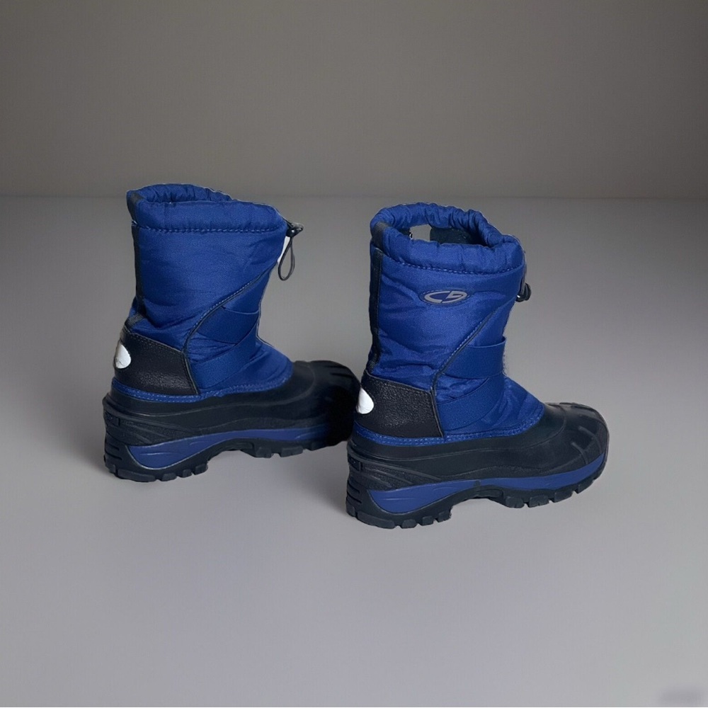 Kids Champion Black/Blue Snow boots. Brand New, Never Worn. Size-4